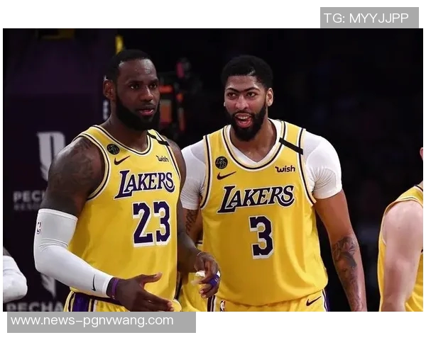 NBA杯历史场均得分榜揭晓福克斯领衔东亚约字紧随其后 NBA杯历史场均得分榜揭晓福克斯领衔东亚约字紧随其后