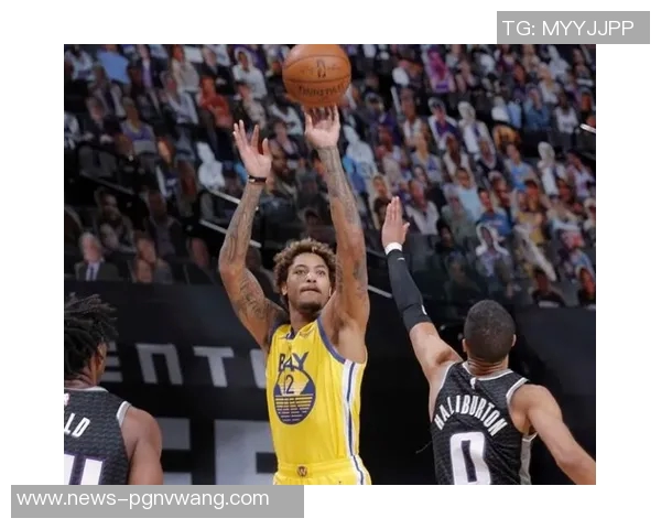 维金斯表现不佳11投仅5中贡献14分3篮板2助攻三分球命中率不足 维金斯表现不佳11投仅5中贡献14分3篮板2助攻三分球命中率不足